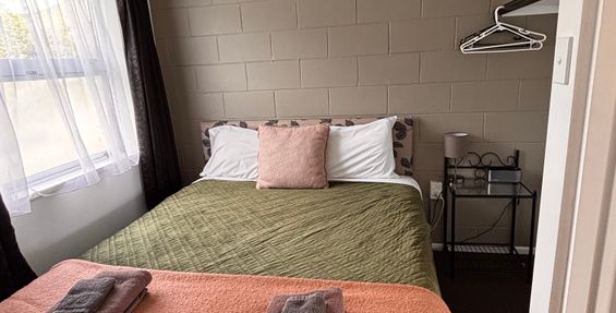 Room 12 D Bed