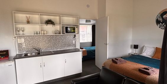 Room 4 Kitchen